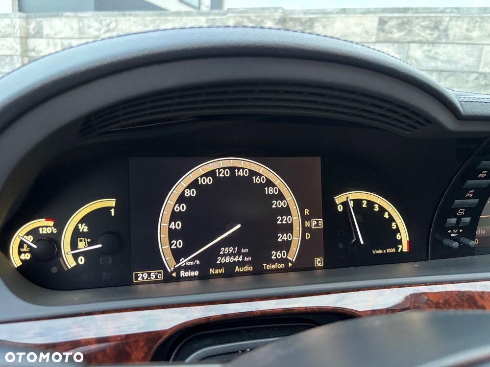Mercedes-Benz Klasa S 350 4Matic 7G-TRONIC - 26