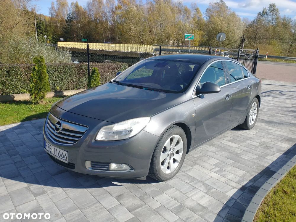 Opel Insignia 2.0 CDTI - 1