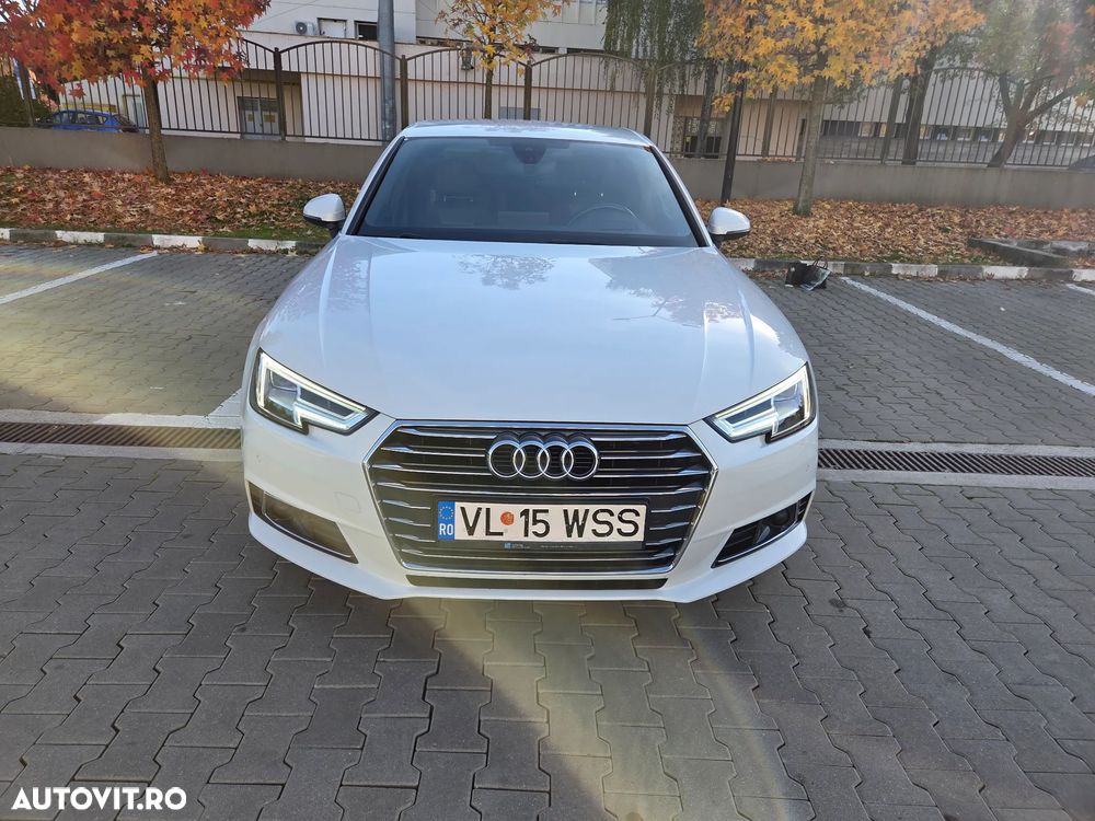 Audi A4 2.0 TDI S tronic - 1