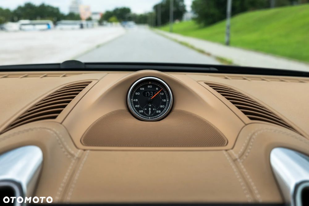 Porsche Cayenne S - 26