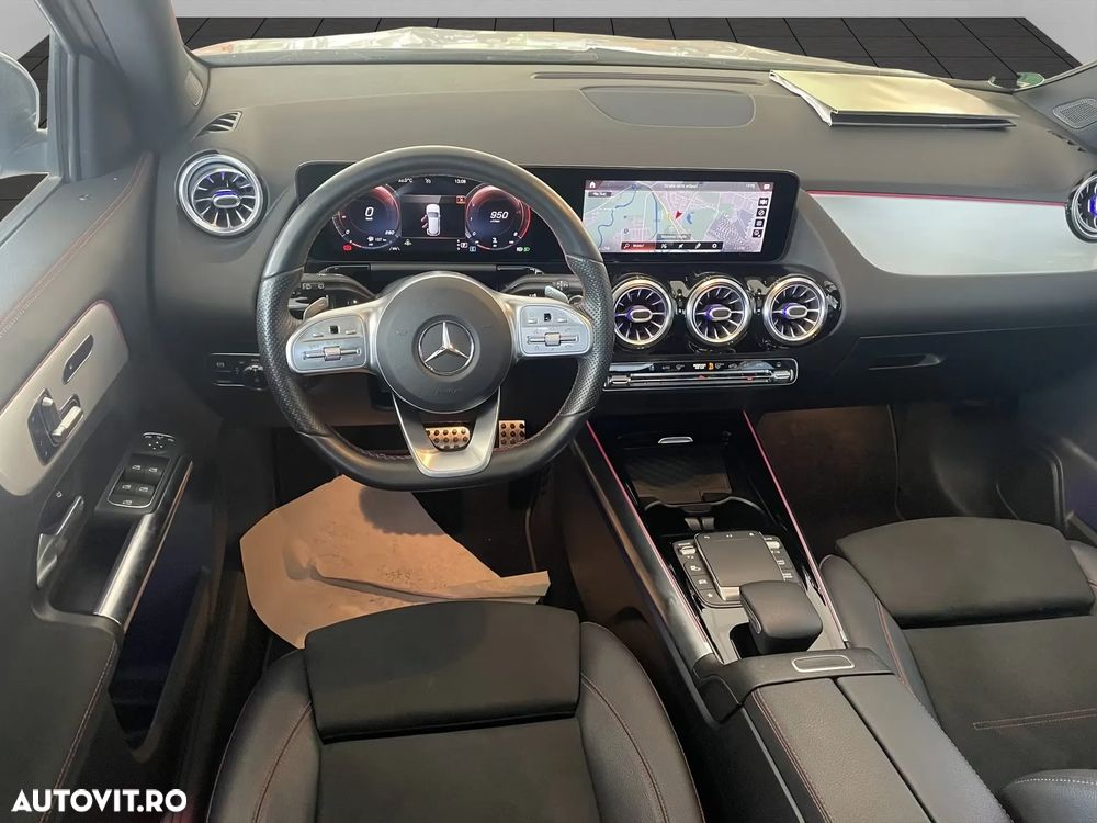 Mercedes-Benz GLA 200 7G-DCT AMG Line - 12