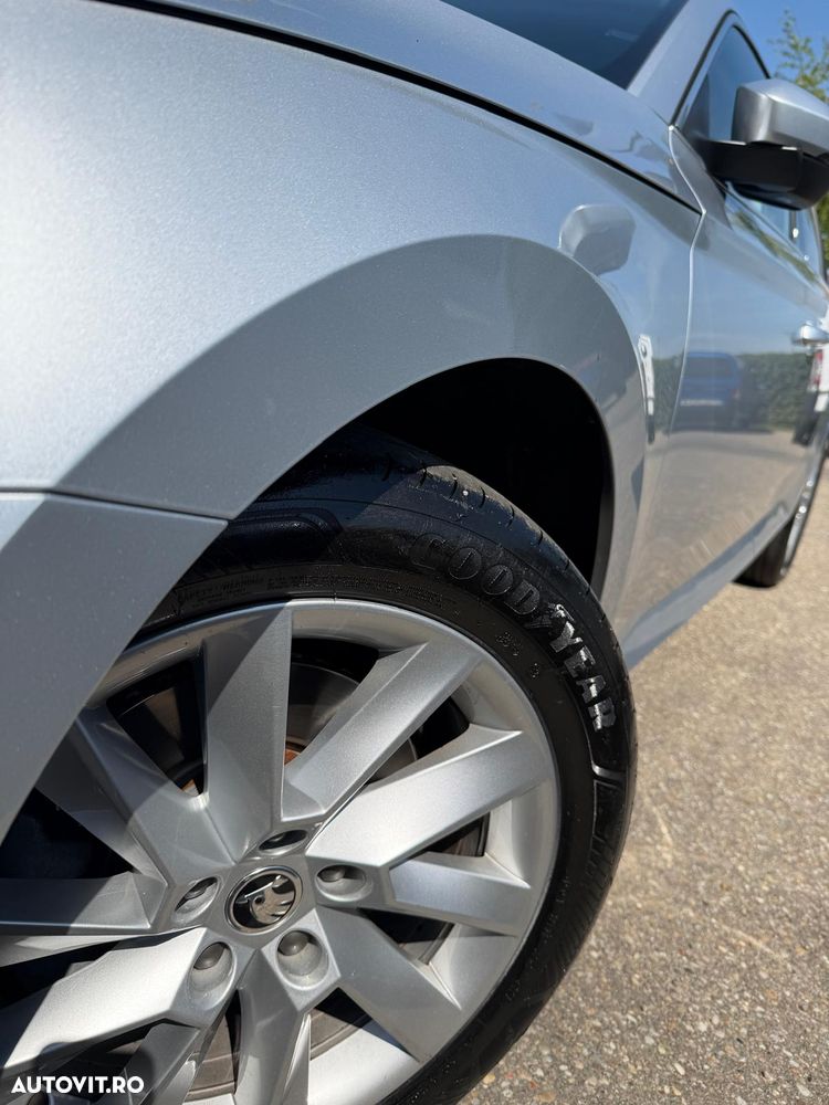 Skoda Superb 1.5 TSI DSG Ambition - 12