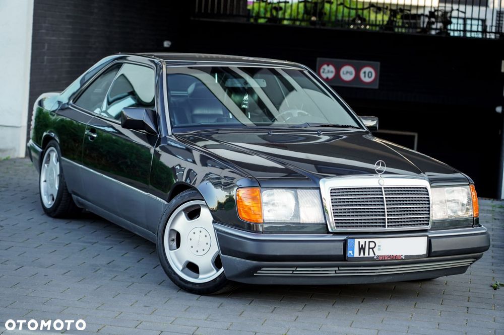 Mercedes-Benz W124 (1984-1993) - 23