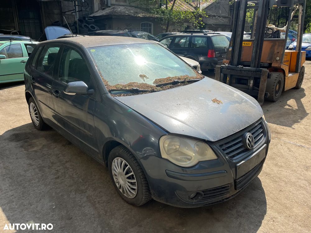 Dezmembrez VW Volkswagen Polo 9N facelift 2007 1,4 TDI gri-albastru - 1