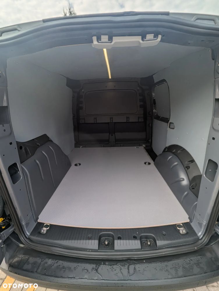 Volkswagen Caddy 2.0 TDI - 12