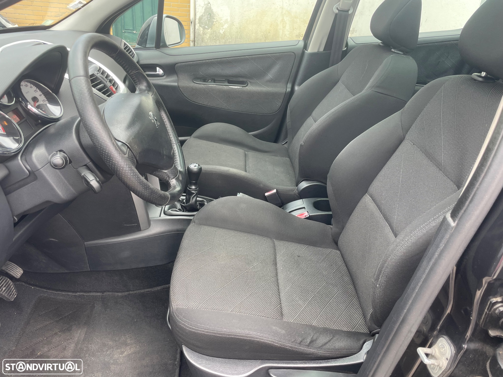 Peugeot 207 SW - 7