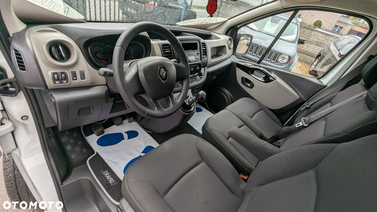 Renault Trafic - 14