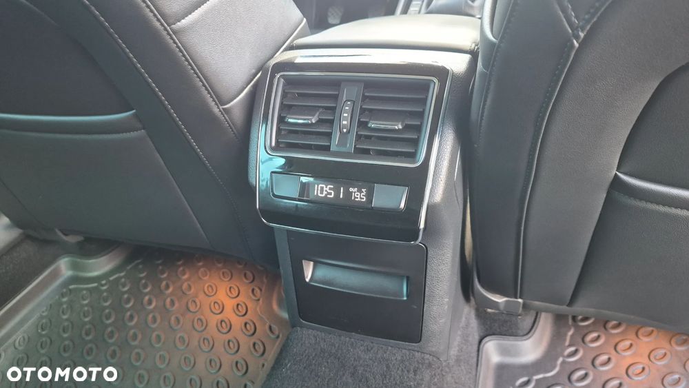Skoda Superb 2.0 TDI Style - 14
