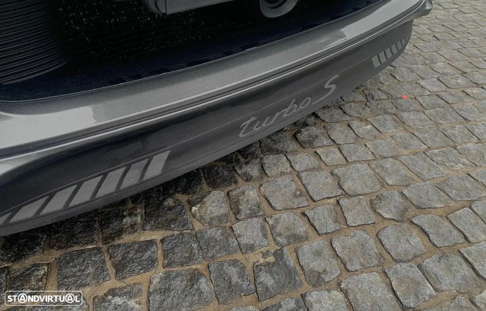 Porsche 911 (991) Turbo S PDK - 16