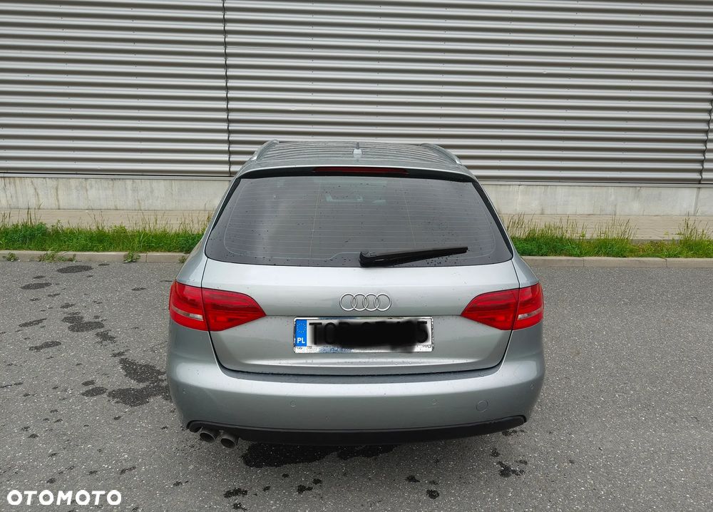 Audi A4 Avant 2.0 TDI - 21