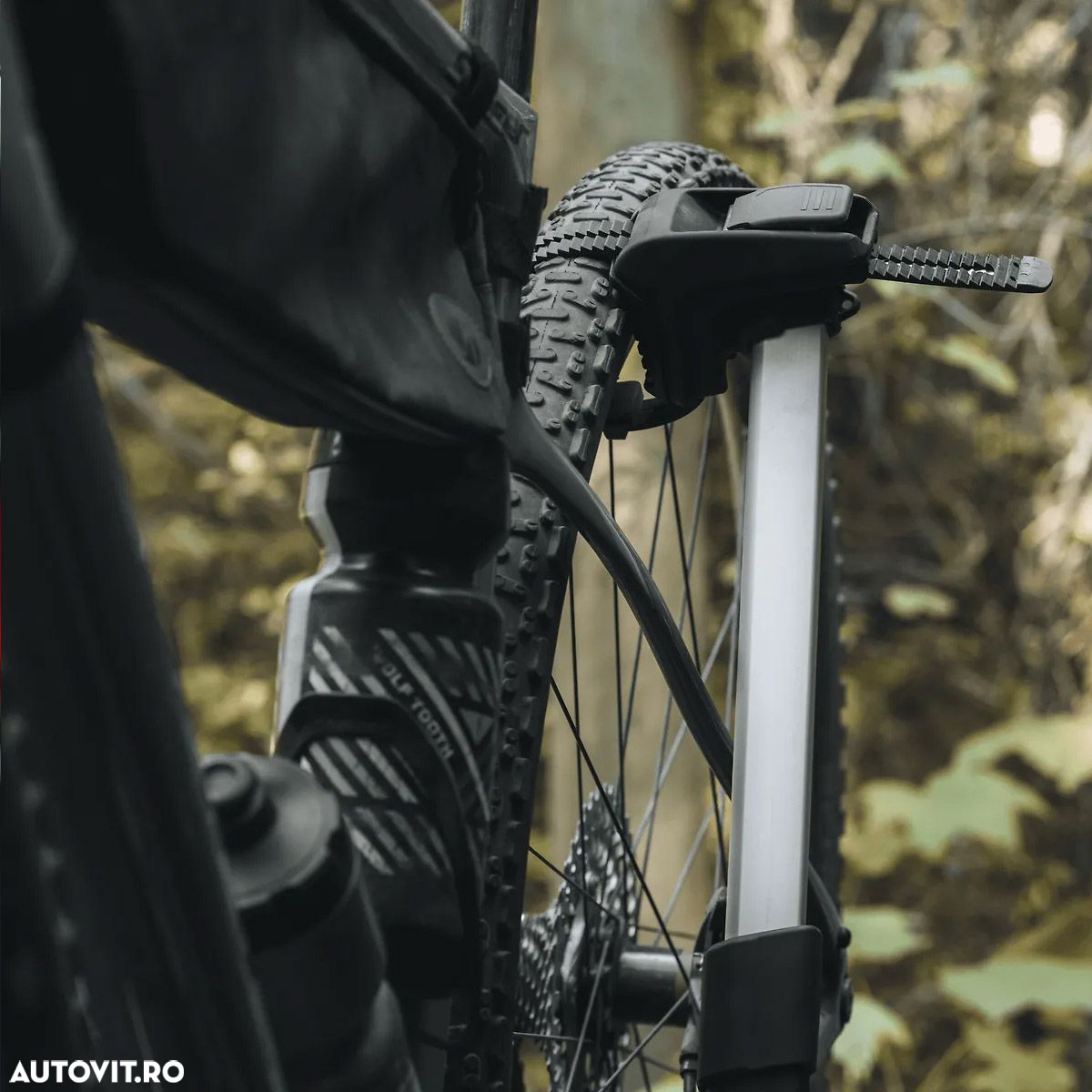 Suport pentru 3 biciclete Thule Epos 979100 cu prindere pe carligul de remorcare (13pini) - 7