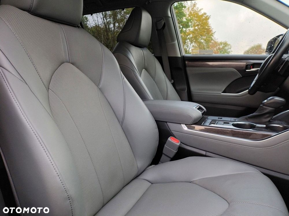Toyota Highlander 2.5 Hybrid Prestige - 31