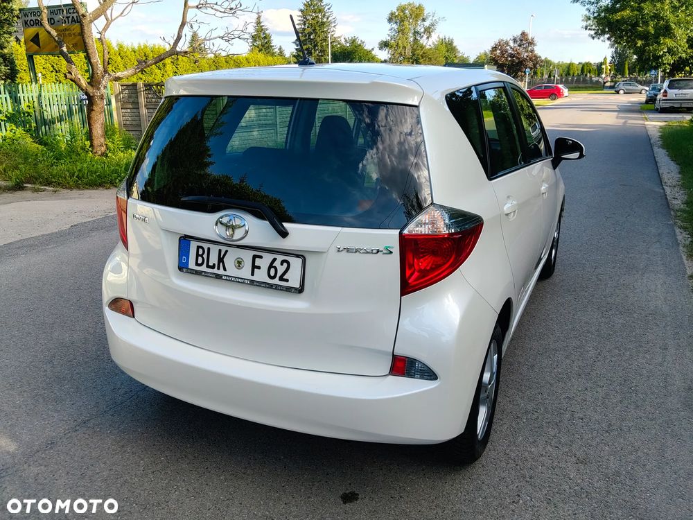 Toyota Verso S 1.33 VVT-i - 6
