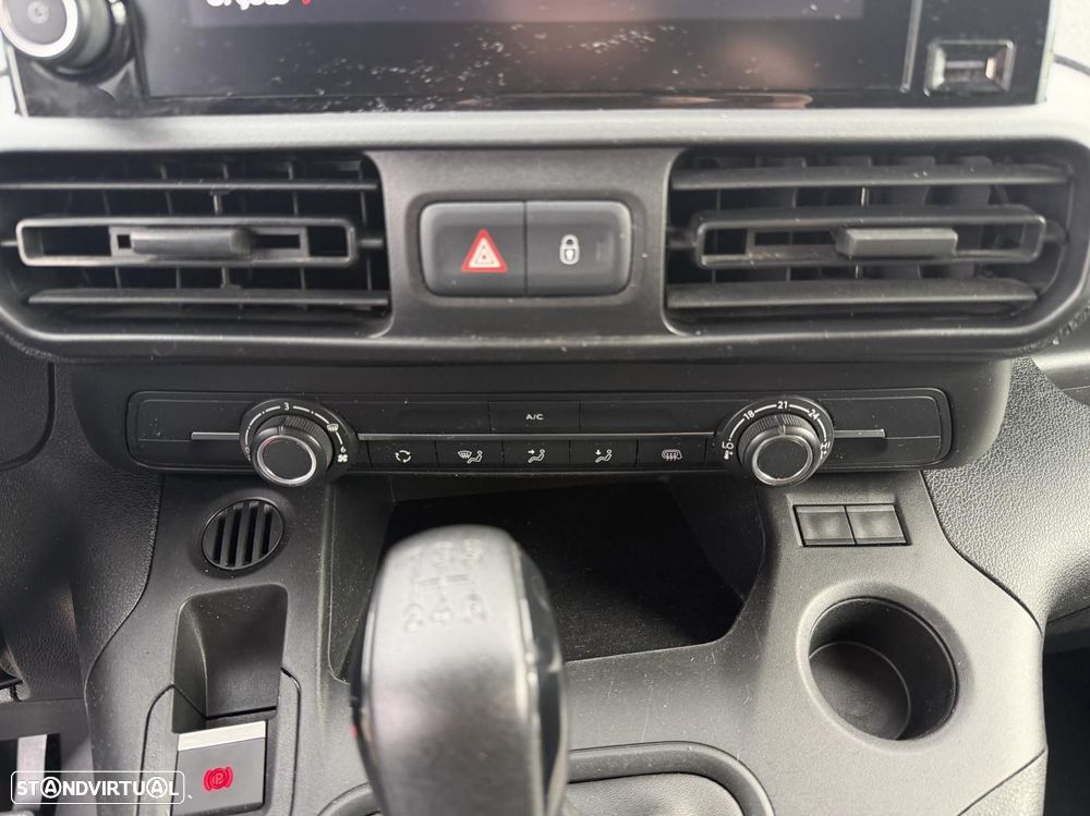 Peugeot Partner 1.5 HDI 100 cv 3L - 19
