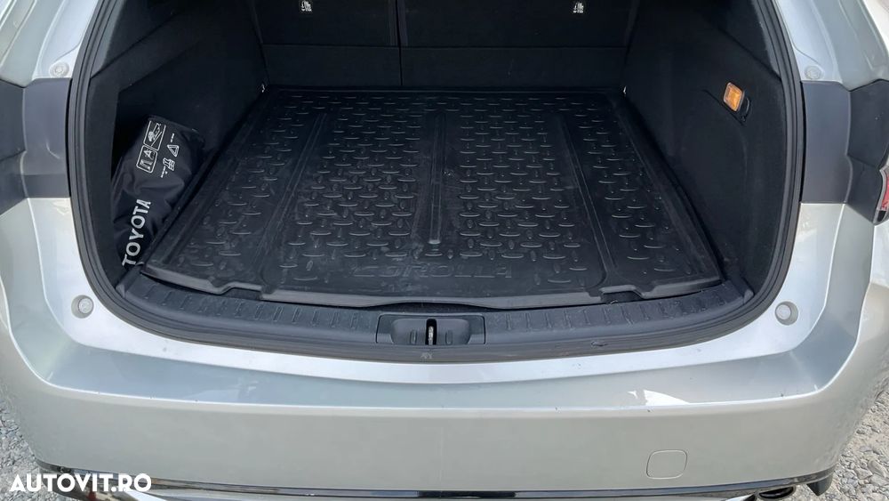 Toyota Corolla 2.0 Business Edition - 10