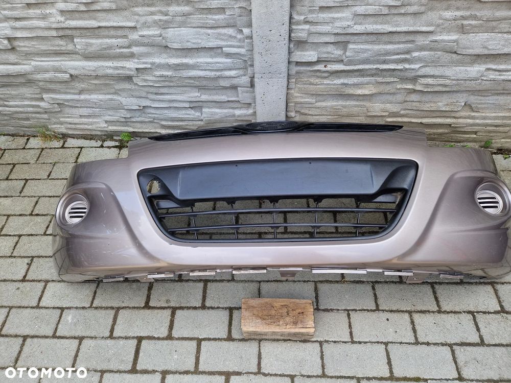Zderzak Hyundai I20 2008 - - 3