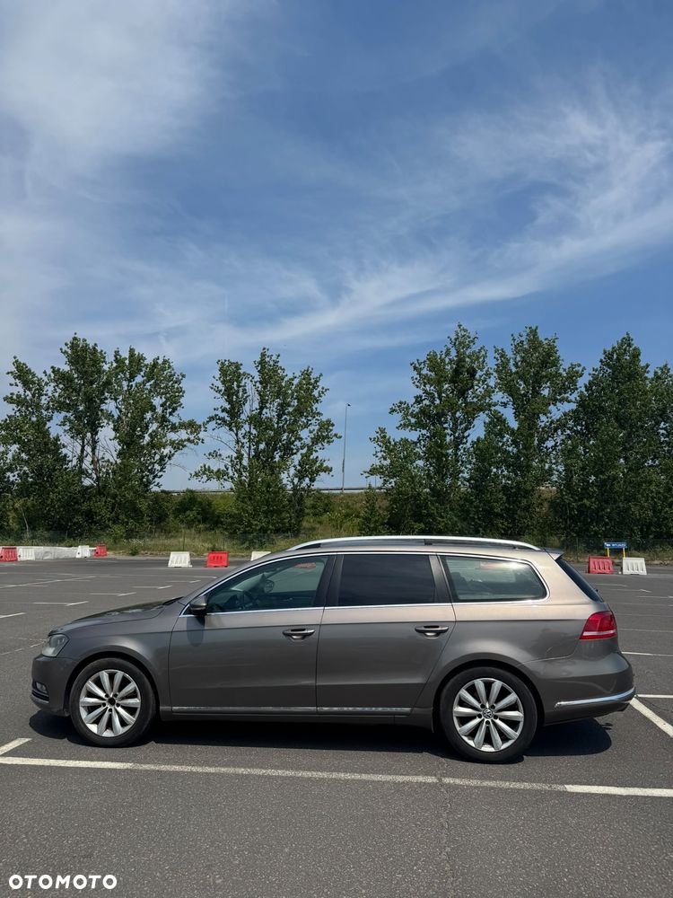 Volkswagen Passat 1.6 TDI Comfortline - 2
