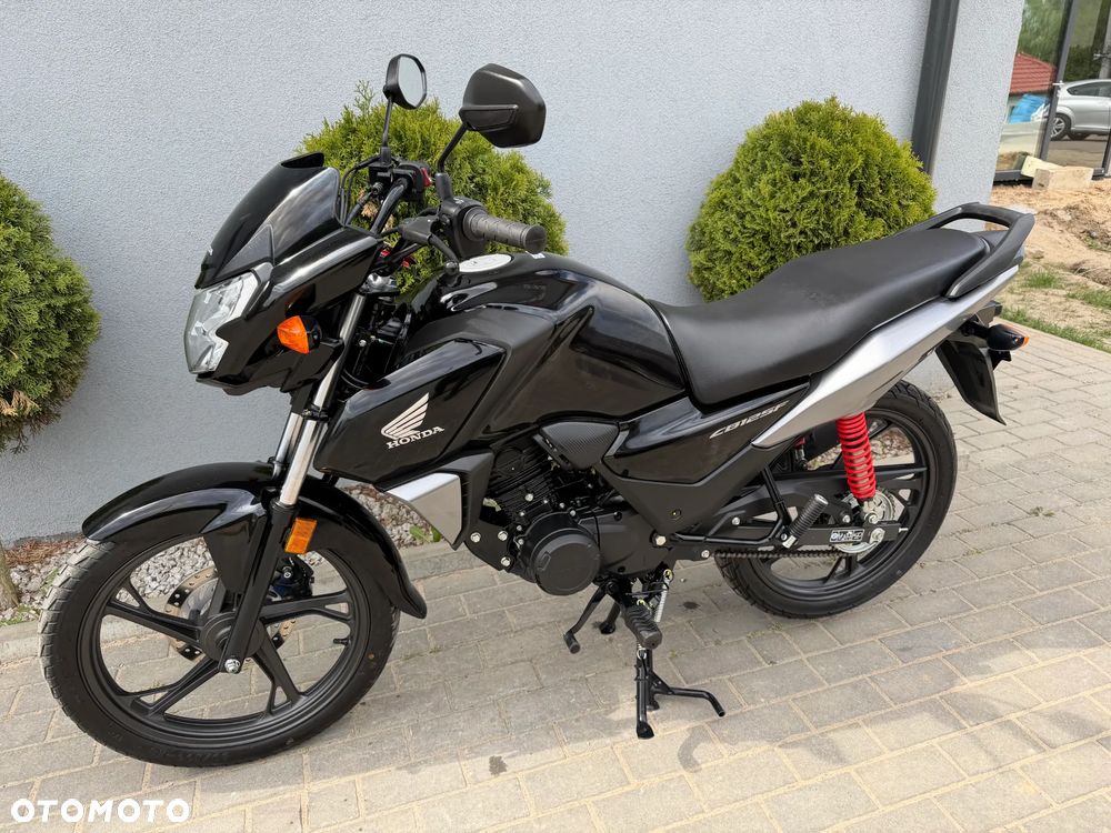 Honda CBF - 8
