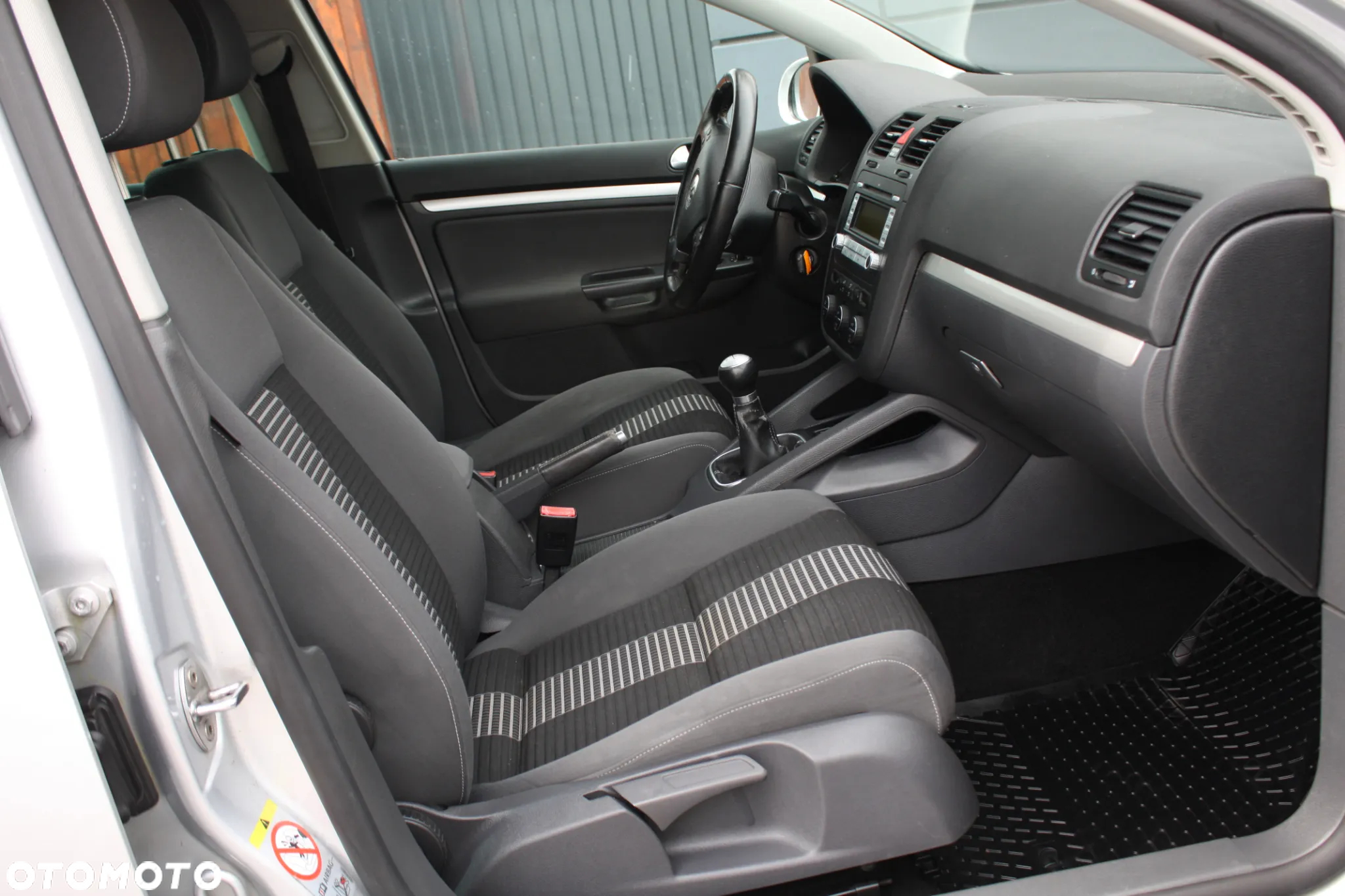 Volkswagen Golf 1.9 TDI Comfortline - 8