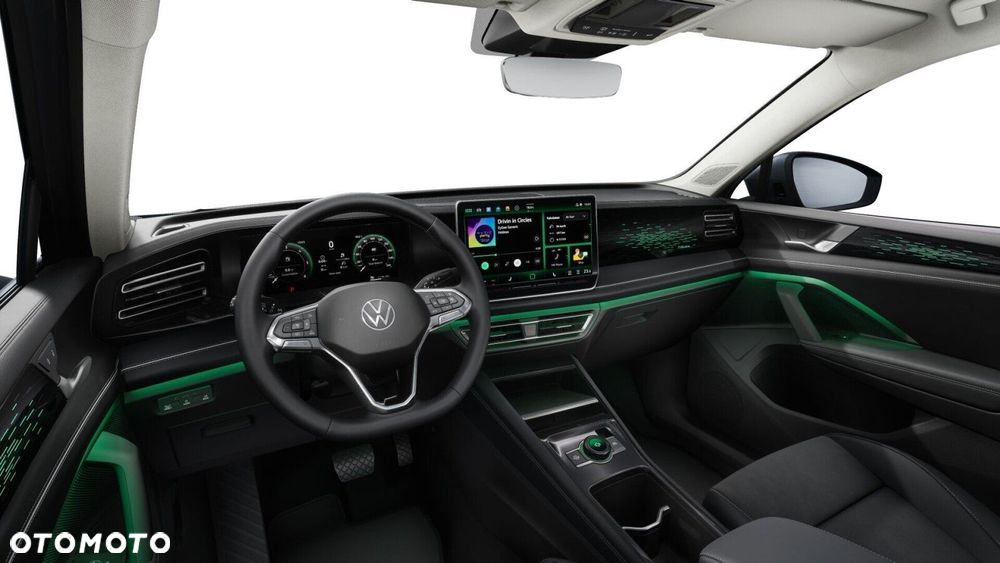 Volkswagen Tiguan - 8