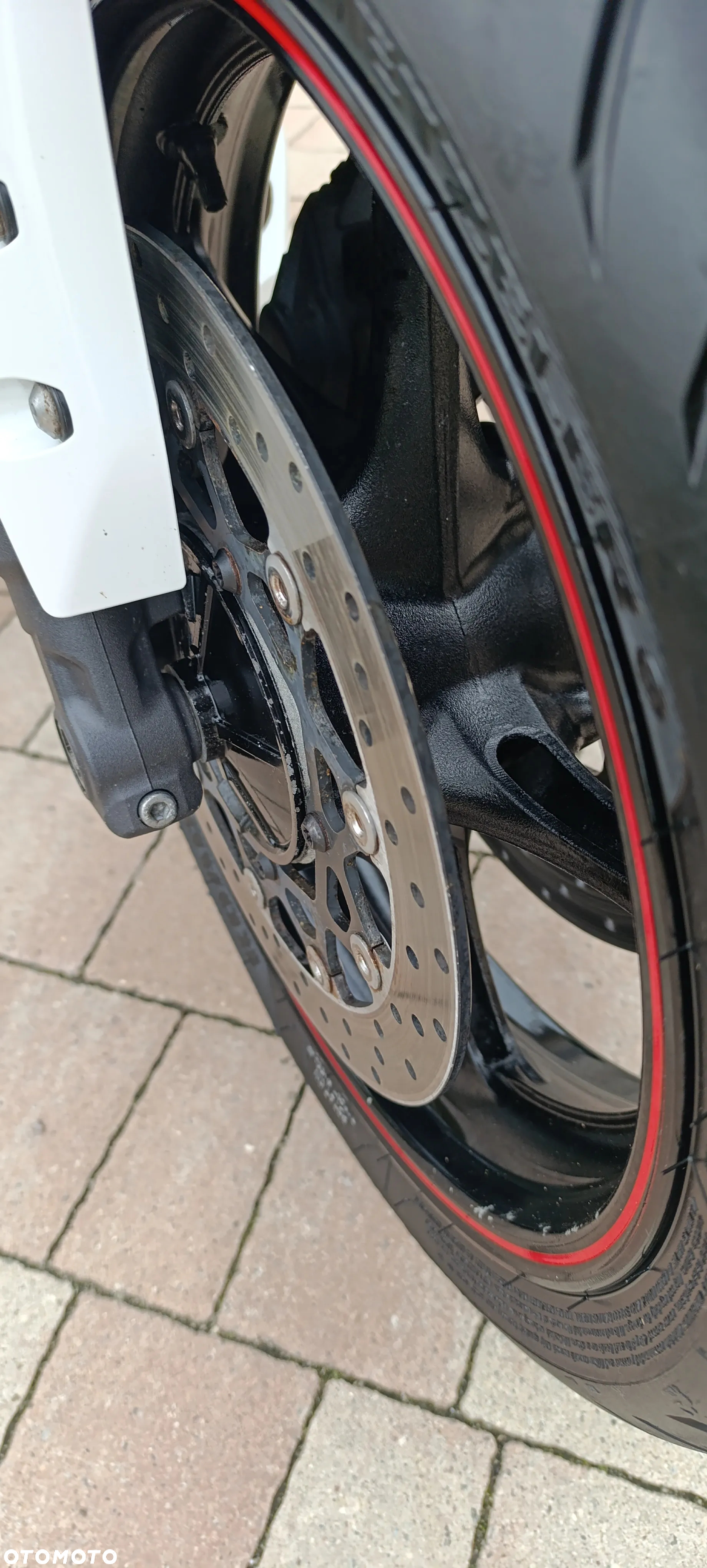 Yamaha FZ - 19