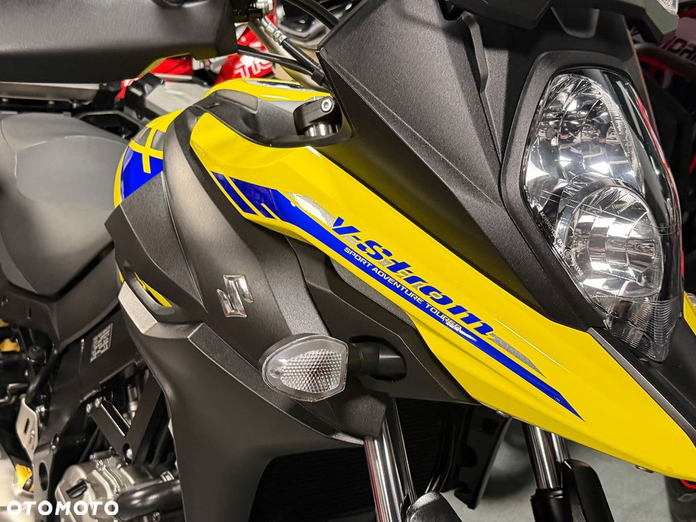 Suzuki V-STROM - 23
