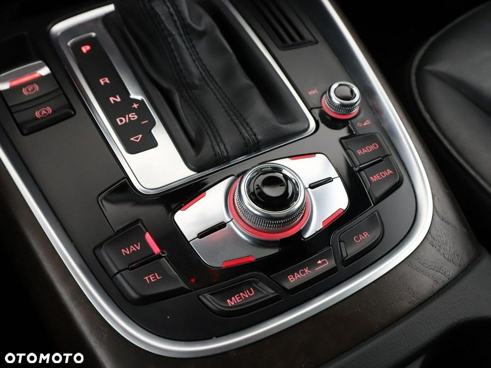 Audi Q5 2.0 TDI Quattro S tronic - 29