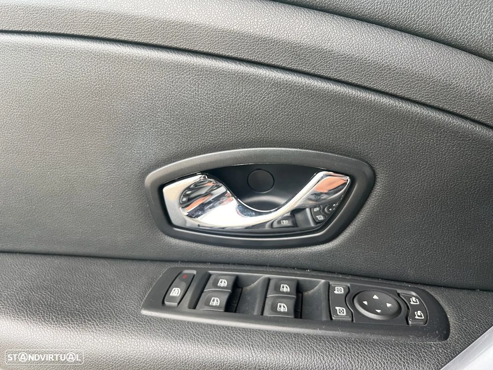 Renault Mégane Sport Tourer 1.5 dCi GT Line SS - 12