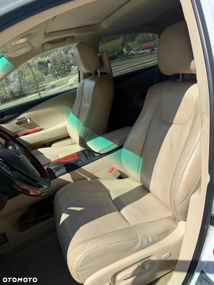 Lexus RX 450h (hybrid) - 6