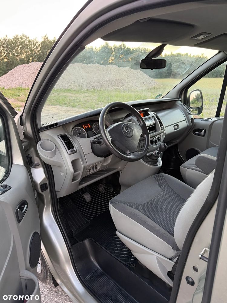 Opel VIVARO*L2H1*klima*2.5 150KM*blaszak*dużo zdjec*ładne auto - 6