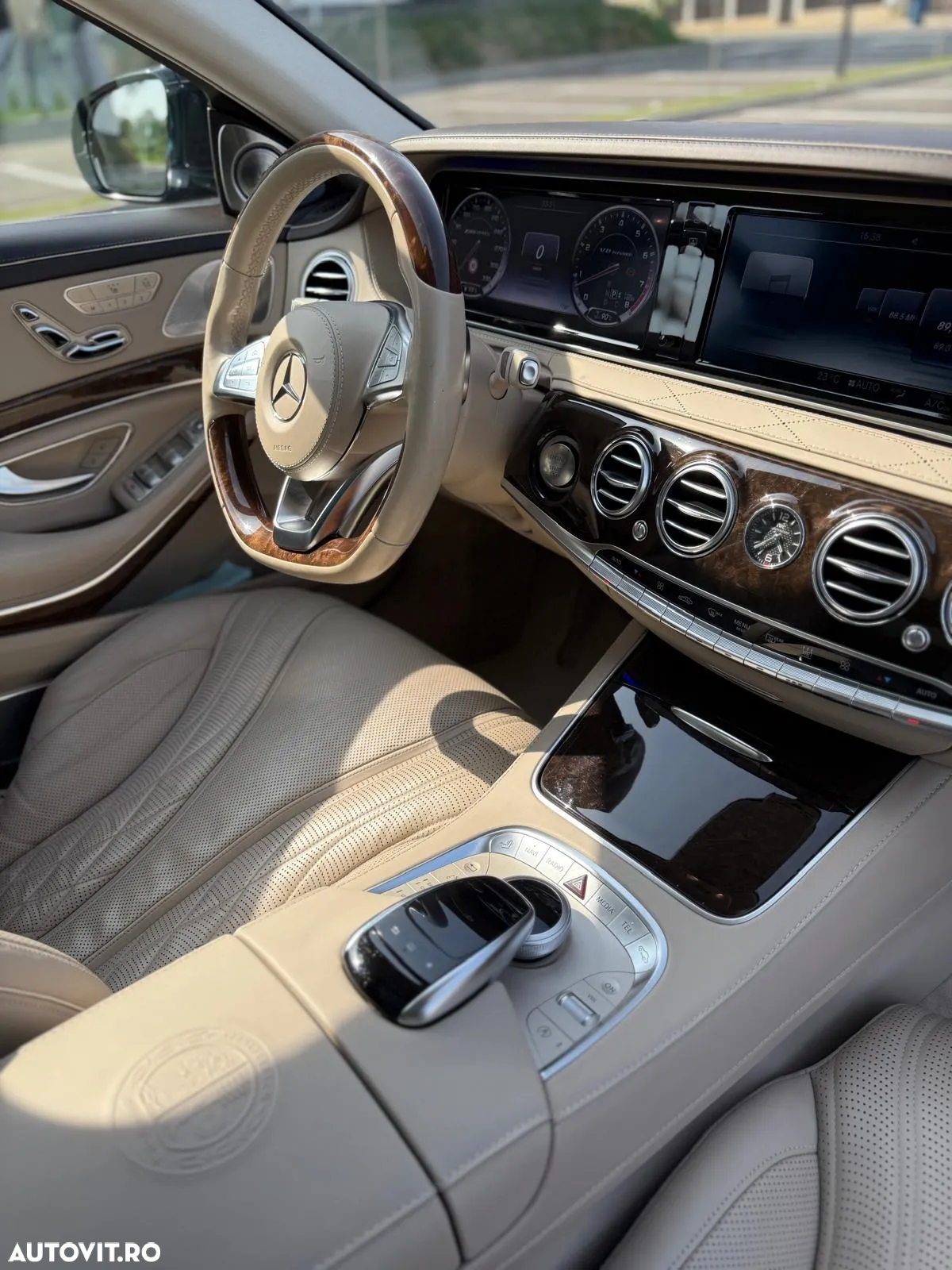 Mercedes-Benz S 63 AMG 4MATIC Long Aut - 11