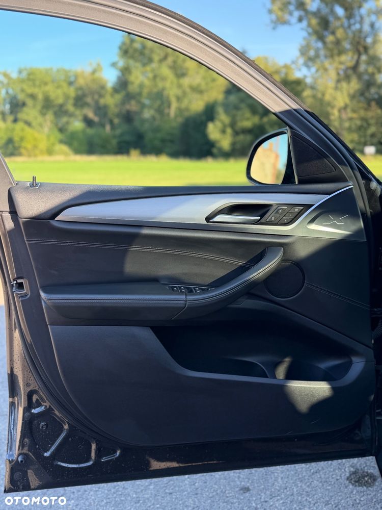 BMW X4 - 19