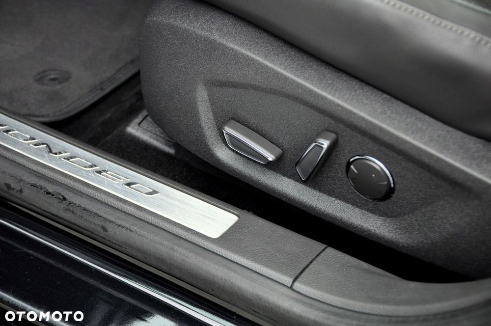 Ford Mondeo - 24