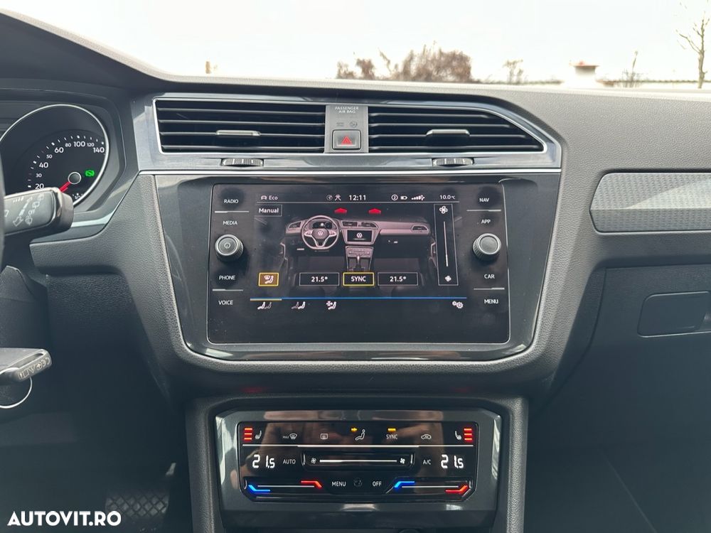 Volkswagen Tiguan 2.0 TDI SCR 4MOTION DSG Elegance - 24
