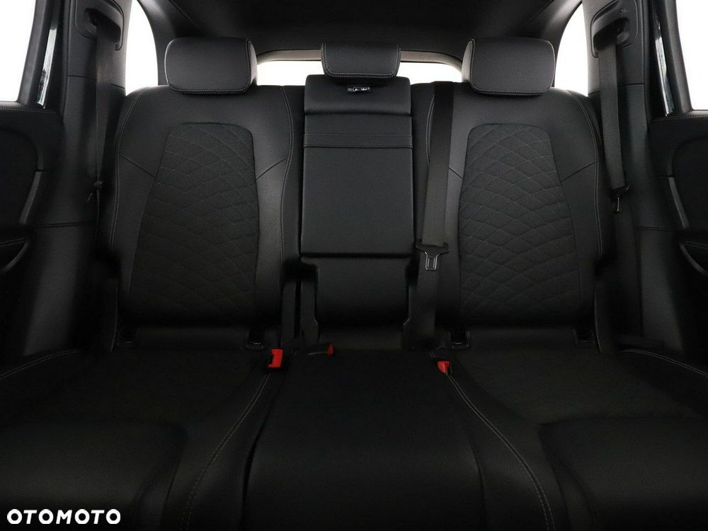 Mercedes-Benz GLB 200 d 8G-DCT Progressive - 19