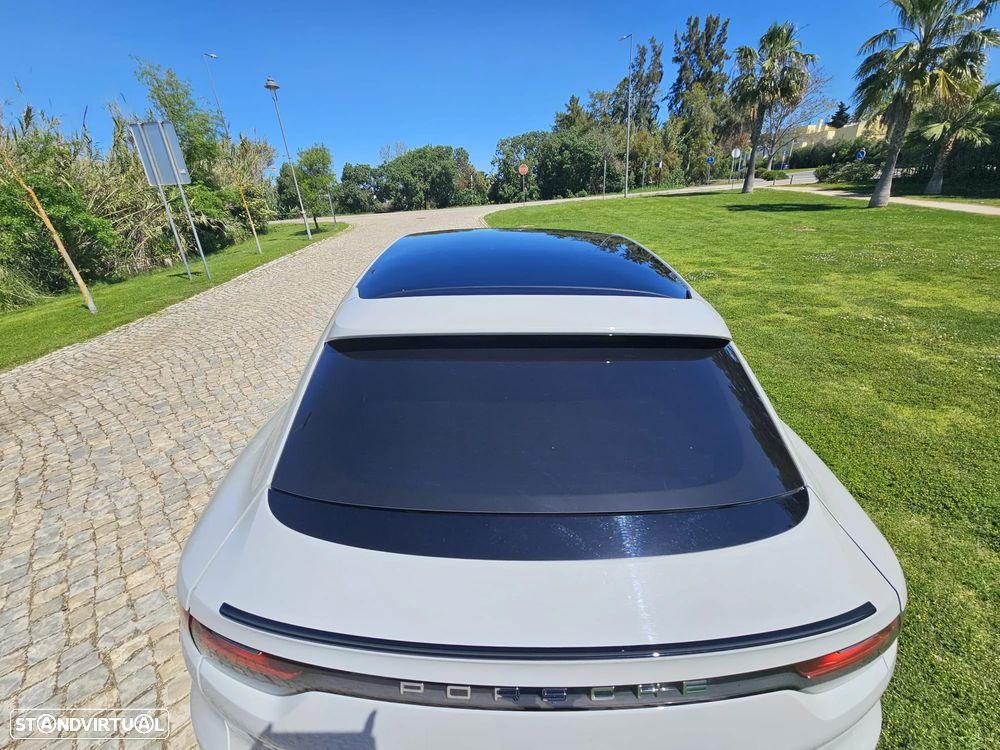Porsche Cayenne Coupé E-Hybrid - 5