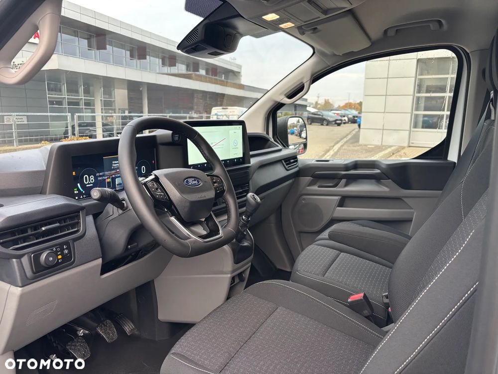 Ford Transit Custom - 14