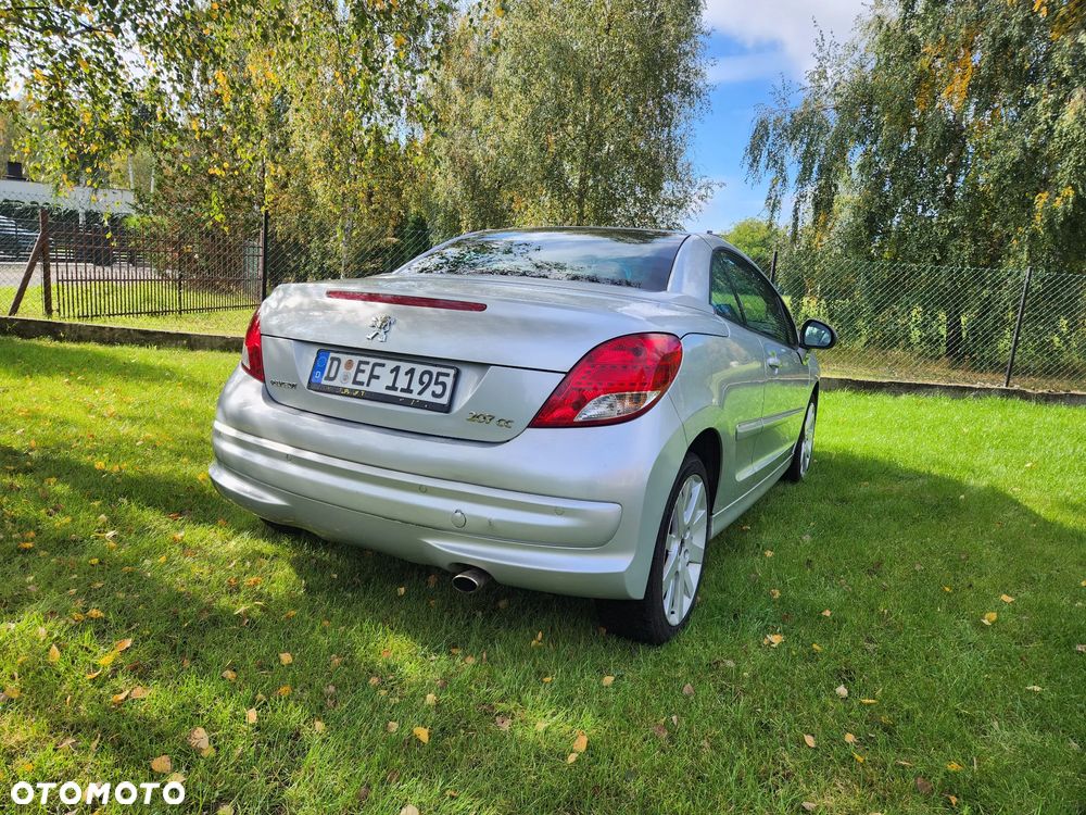 Peugeot 207 120 Automatik Sport - 31
