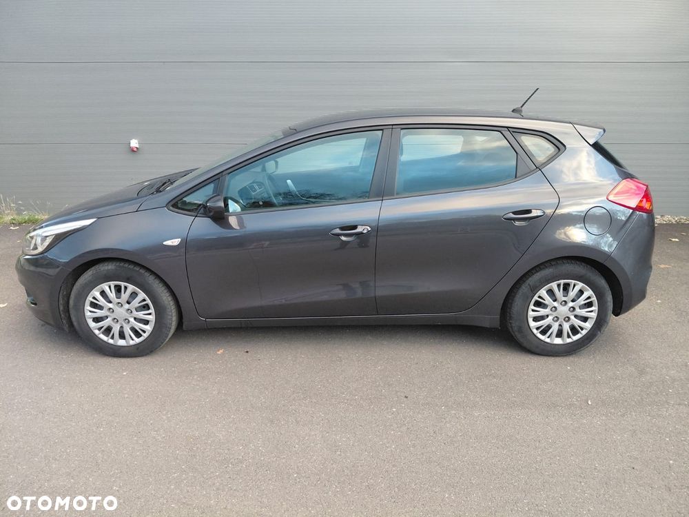 Kia Ceed 1.4 CVVT Dream-Team Edition - 5