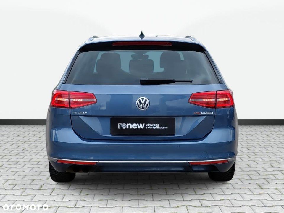 Volkswagen Passat - 6