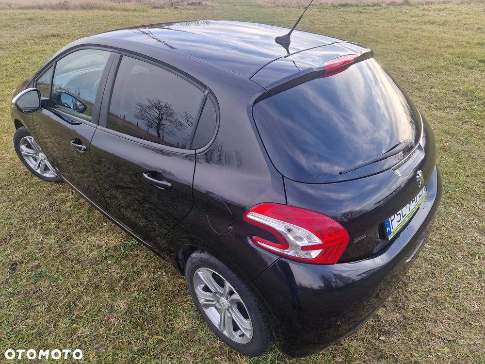 Peugeot 208 82 PureTech Style - 15