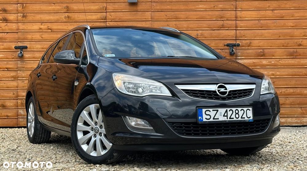 Opel Astra 1.7 CDTI Cosmo - 1