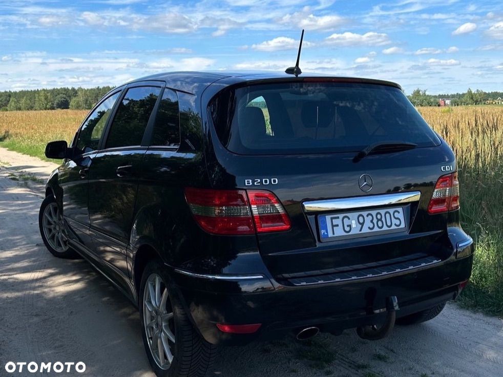 Mercedes-Benz Klasa B 200 CDI - 3