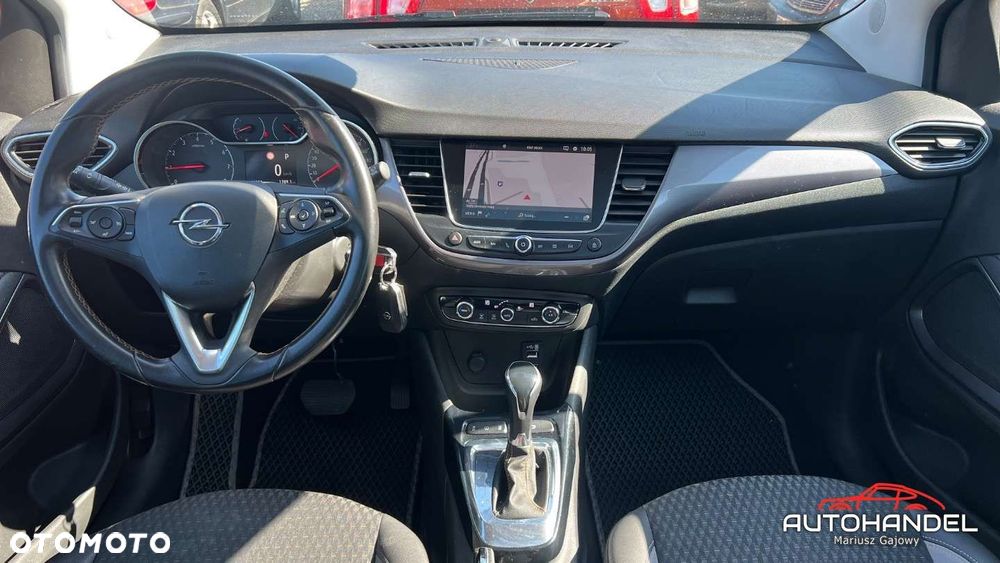 Opel Crossland X - 8