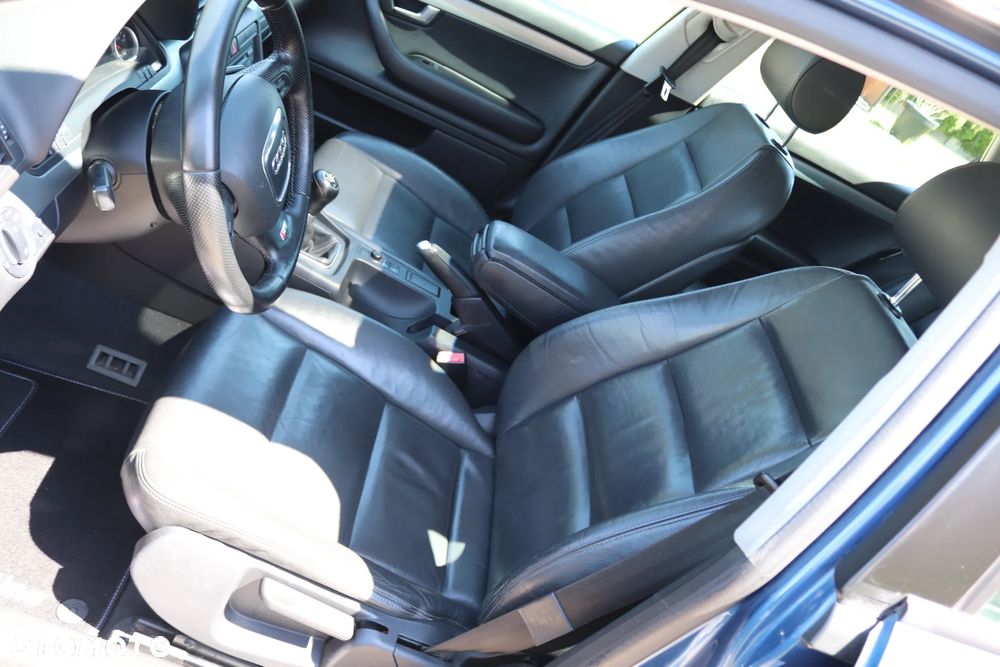 Audi A4 Avant 1.8 T quattro - 27