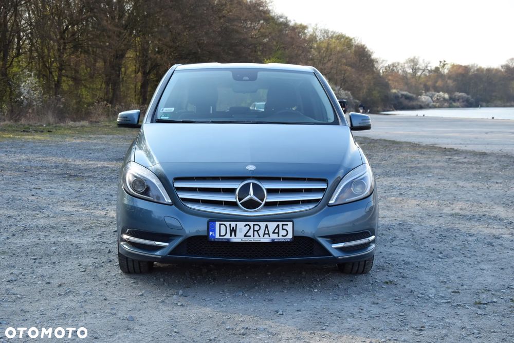 Mercedes-Benz Klasa B 200 (BlueEFFICIENCY) - 2