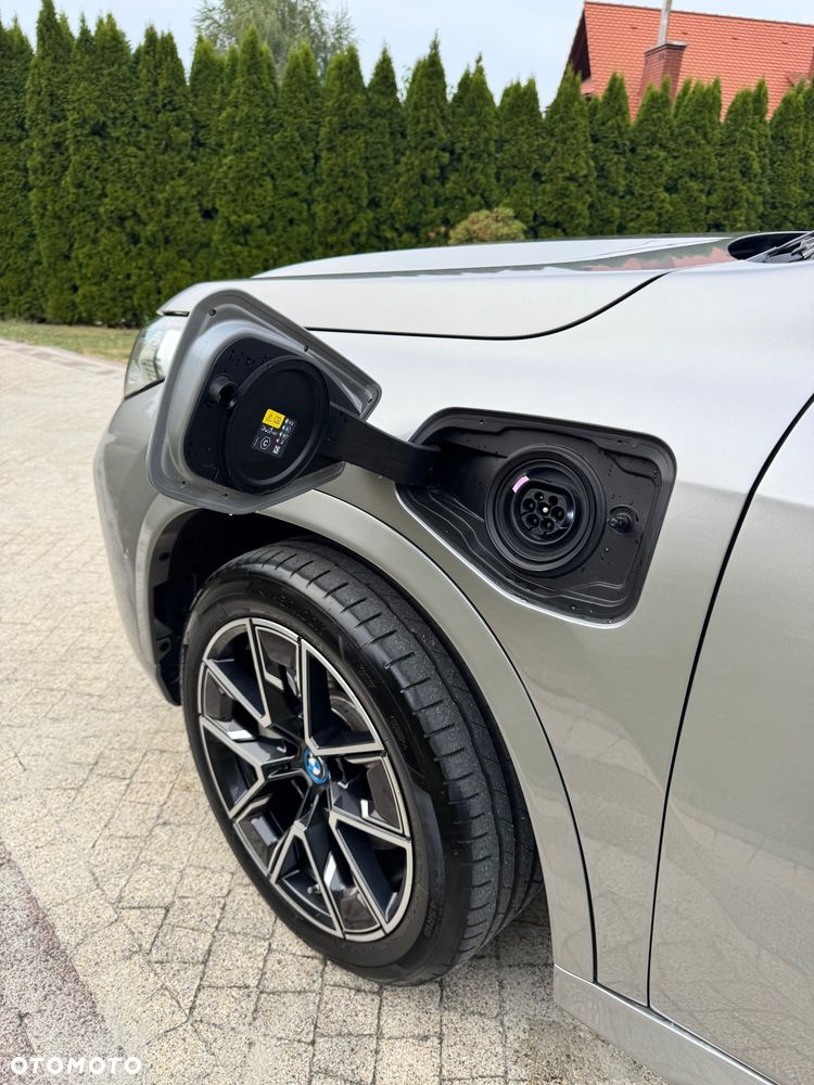 BMW X1 xDrive25e M Sportpaket - 9