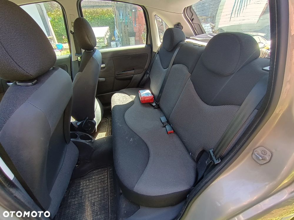 Citroën C3 1.4 HDi Impress - 6