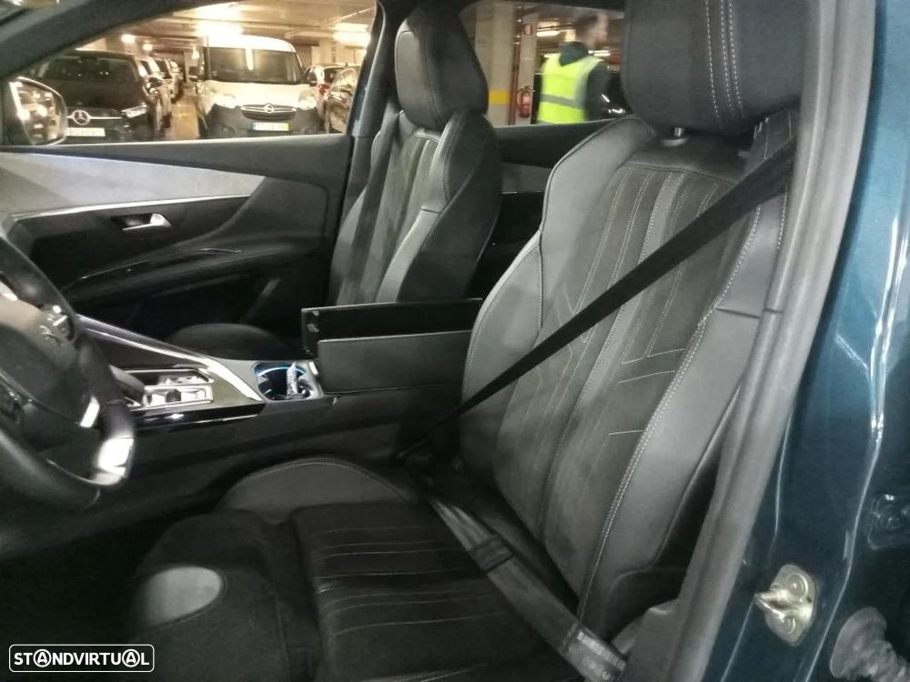 Peugeot 3008 1.6 Hybrid GT Pack e-EAT8 - 5