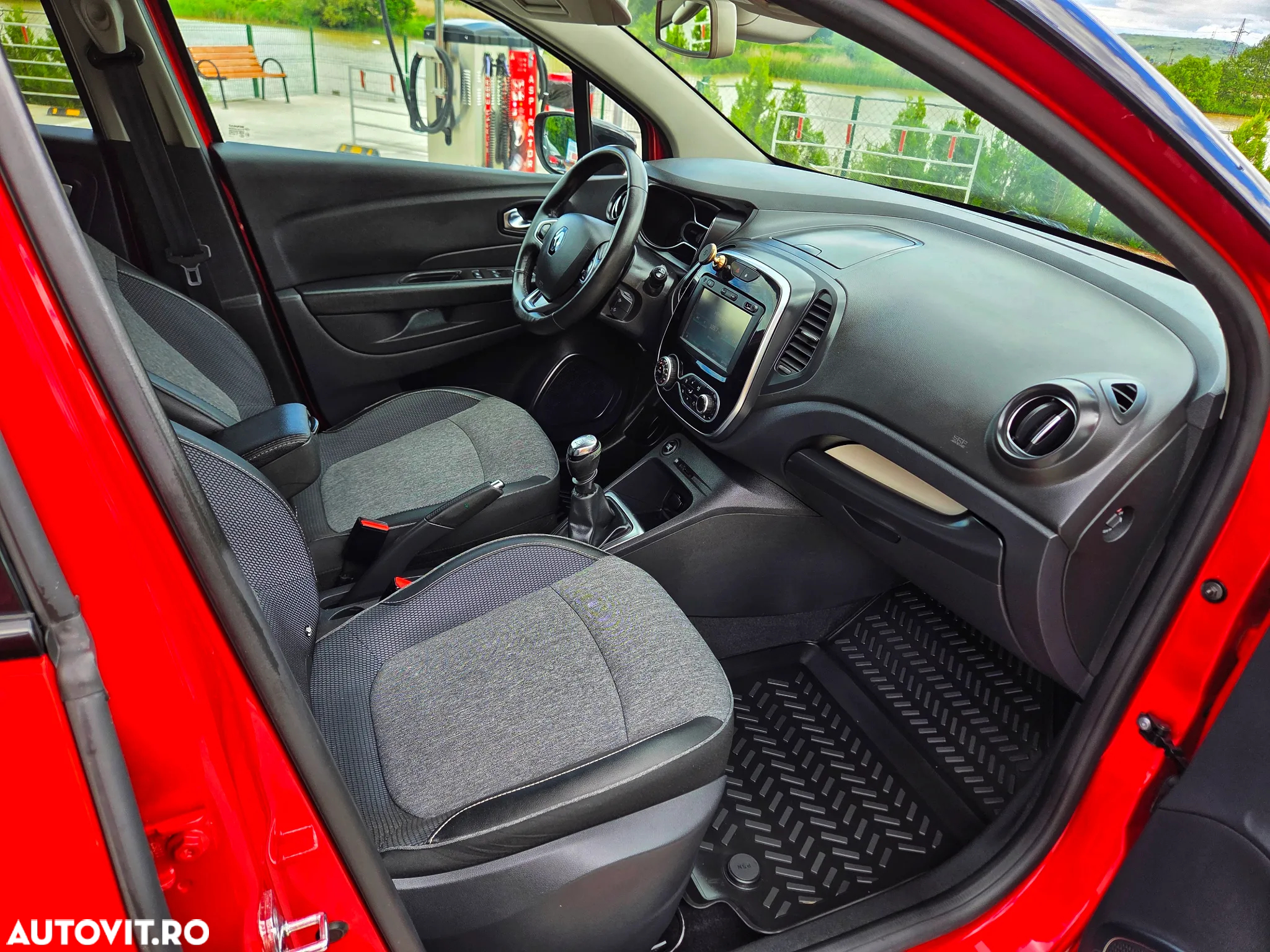 Renault Captur ENERGY dCi 110 Intens - 20